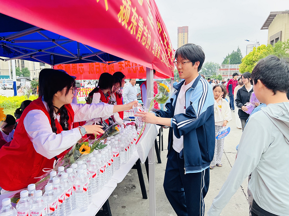 颍东2.png