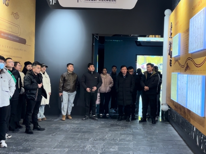 微信图片_20241219172510_副本.jpg