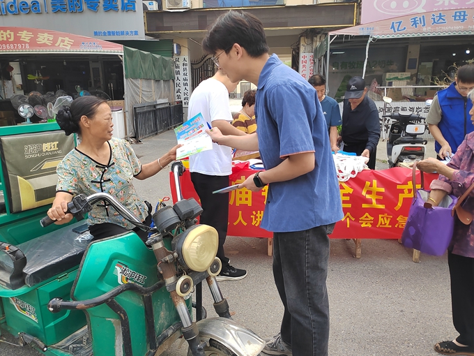图片3_副本.jpg