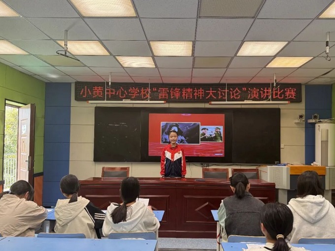 小黄.jpg